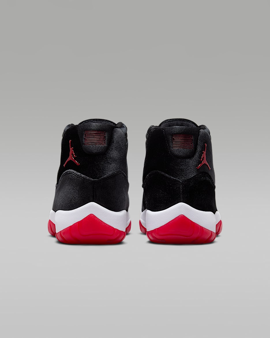 Tenis para mujer Air Jordan 11 Retro Bred Velvet Nike